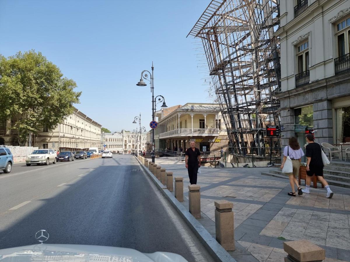 Old Tbilisi Freedom Square, Tbilisi Площадь Свободы Extérieur photo
