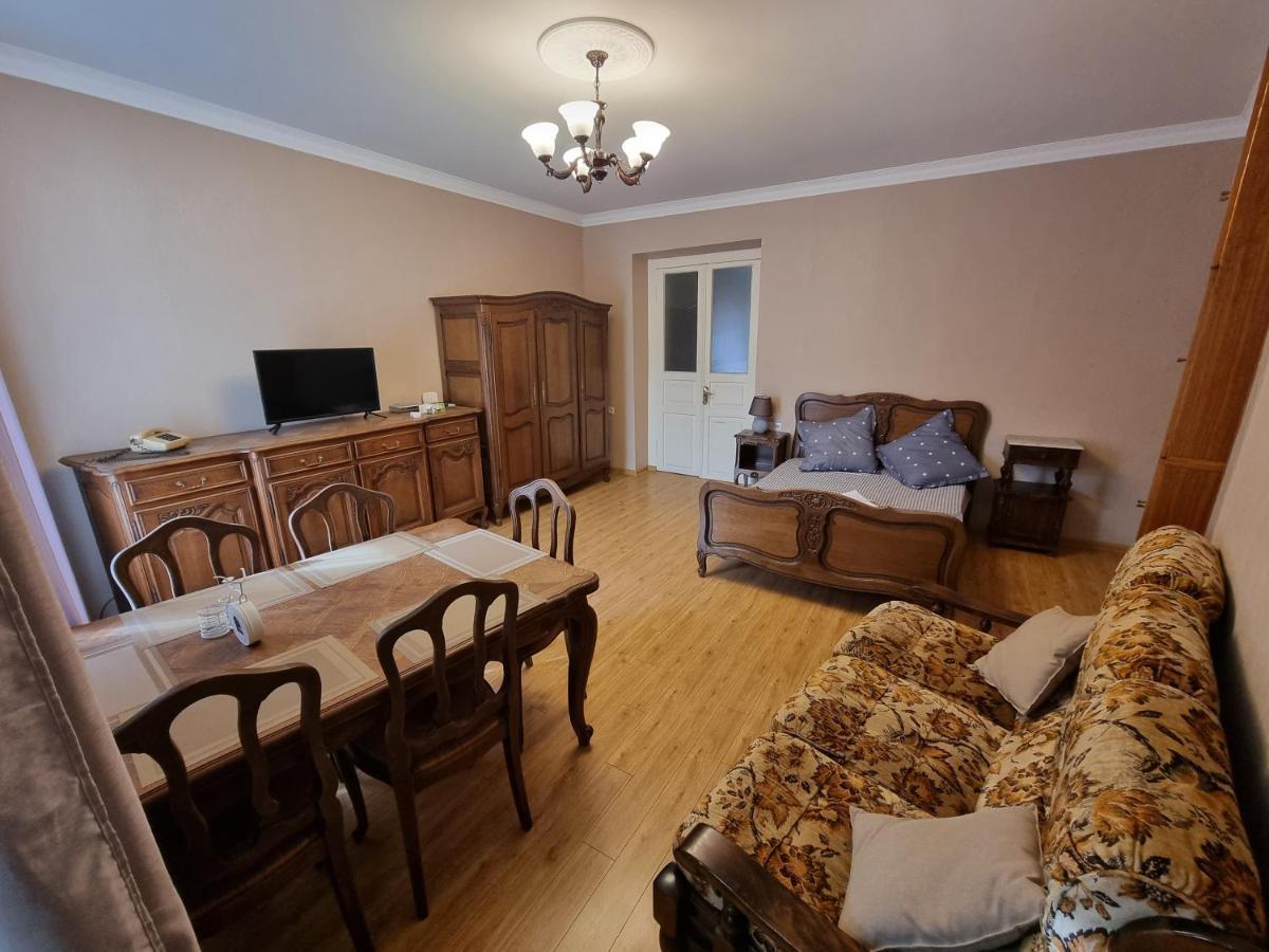 Villa Old Tbilisi Freedom Square, Tbilisi Площадь Свободы Extérieur photo